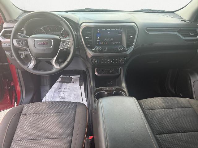 2023 GMC Acadia AWD AT4