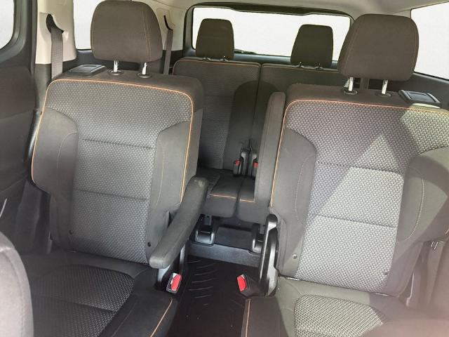 2023 GMC Acadia AWD AT4