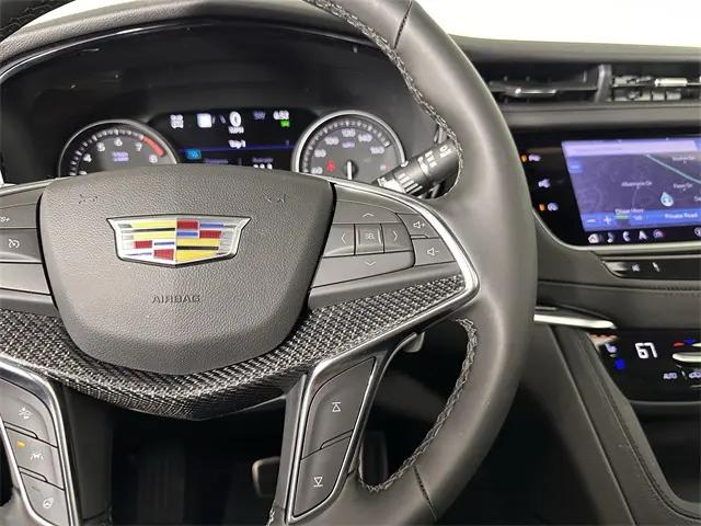 2025 Cadillac XT5 AWD Sport