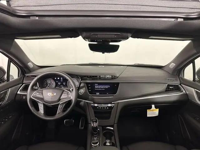 2025 Cadillac XT5 AWD Sport