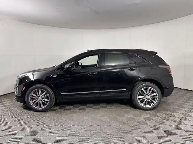 2025 Cadillac XT5 AWD Sport