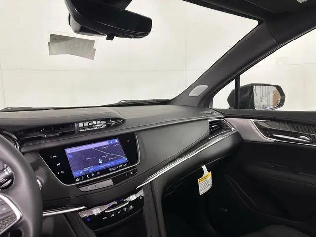 2025 Cadillac XT5 AWD Sport