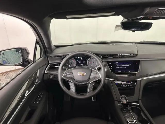 2025 Cadillac XT5 AWD Sport