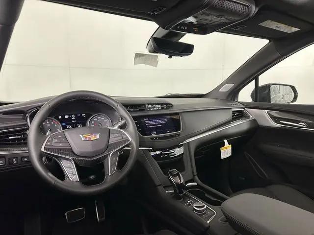 2025 Cadillac XT5 AWD Sport