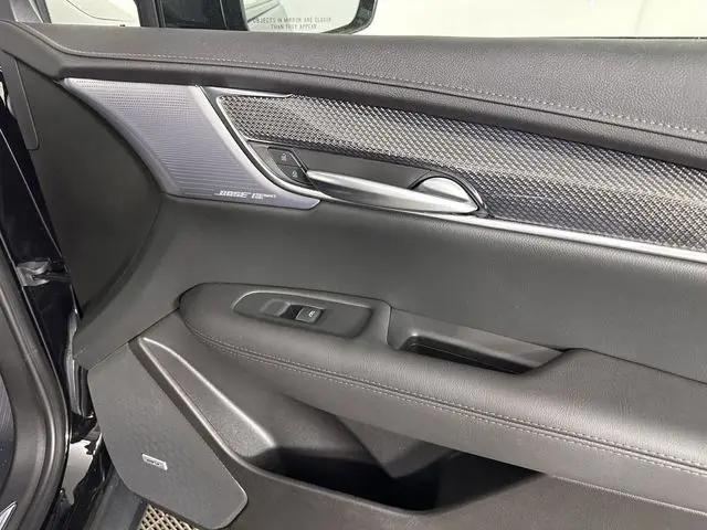 2025 Cadillac XT5 AWD Sport