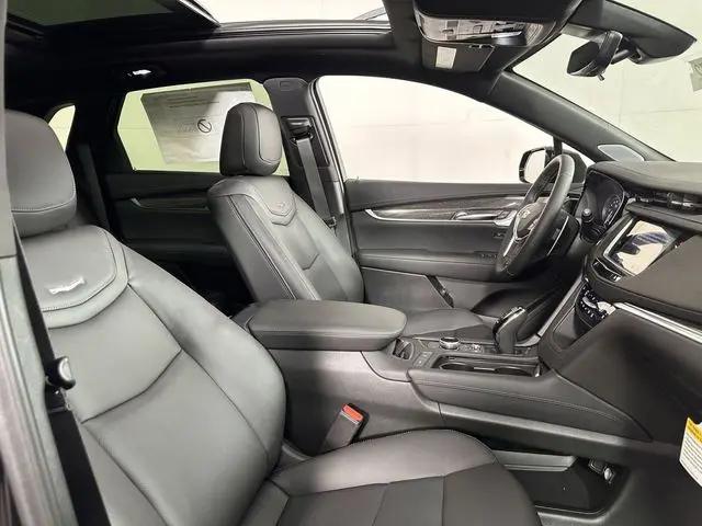 2025 Cadillac XT5 AWD Sport