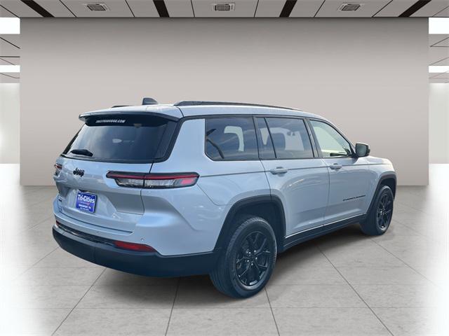 2024 Jeep Grand Cherokee L Altitude 4x4