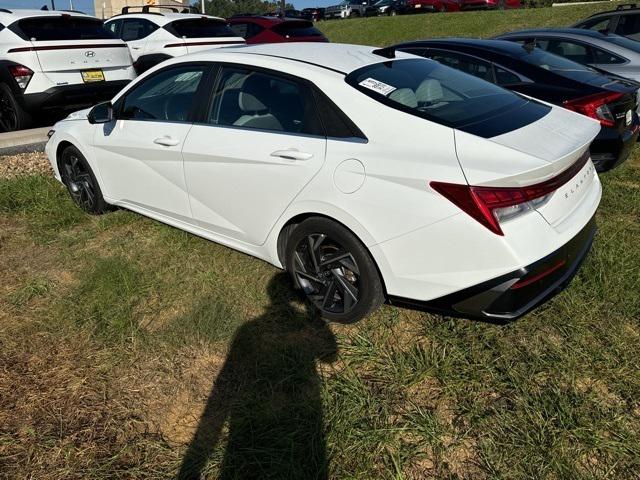2024 Hyundai Elantra Limited
