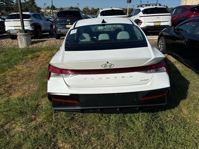2024 Hyundai Elantra Limited