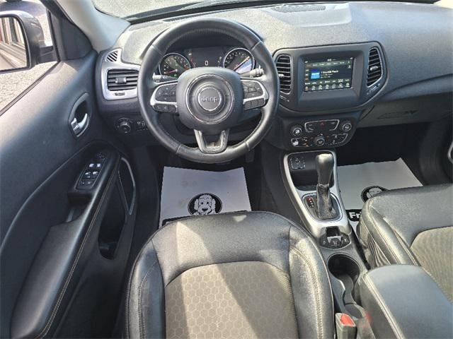 2017 Jeep New Compass Latitude FWD 2017 Jeep New Compass Latitude FWD