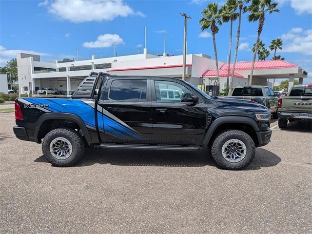 2025 RAM Ram 1500 RAM 1500 RHO CREW CAB 4X4 57 BOX