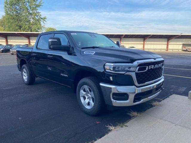 2025 RAM Ram 1500 RAM 1500 TRADESMAN CREW CAB 4X4 57 BOX