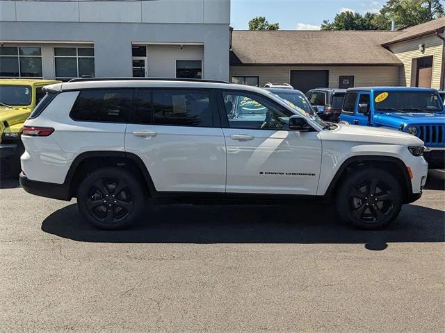 2022 Jeep Grand Cherokee L Limited 4x4