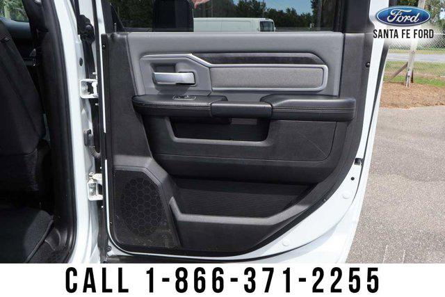 2023 Ram 2500 Big Horn Crew Cab 4x4 6'4" Box