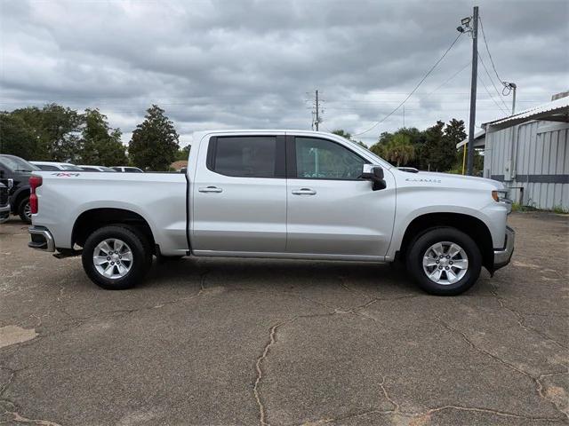 2022 Chevrolet Silverado 1500 LTD 4WD Crew Cab Short Bed LT
