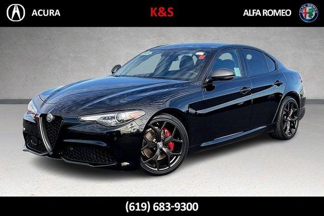 2019 Alfa Romeo Giulia Sport RWD