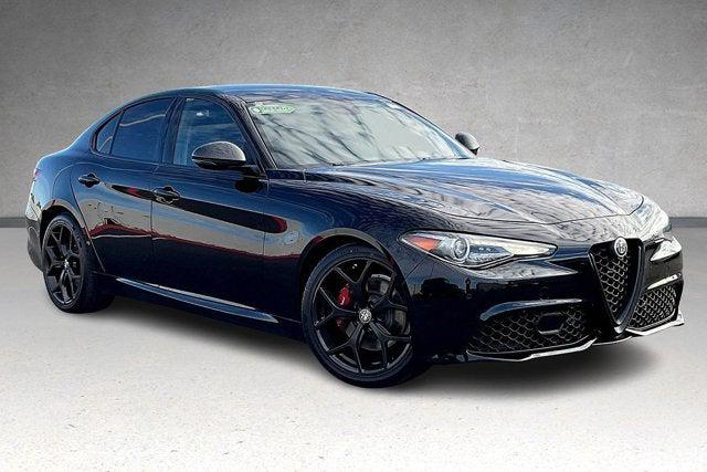 2019 Alfa Romeo Giulia Sport RWD