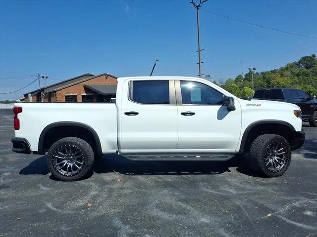 2022 Chevrolet Silverado 1500 4WD Crew Cab Short Bed ZR2 2022 Chevrolet Silverado 1500 4WD Crew Cab Short Bed ZR2