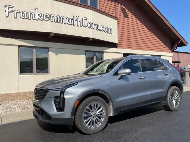 2025 Cadillac XT4 AWD Premium Luxury