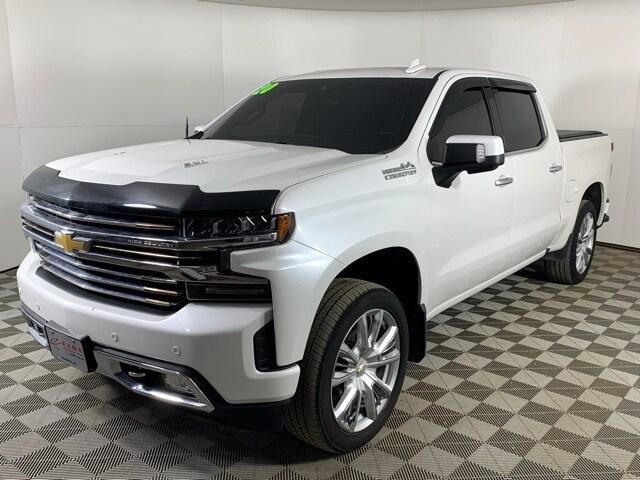 2020 Chevrolet Silverado 1500 4WD Crew Cab Short Bed High Country