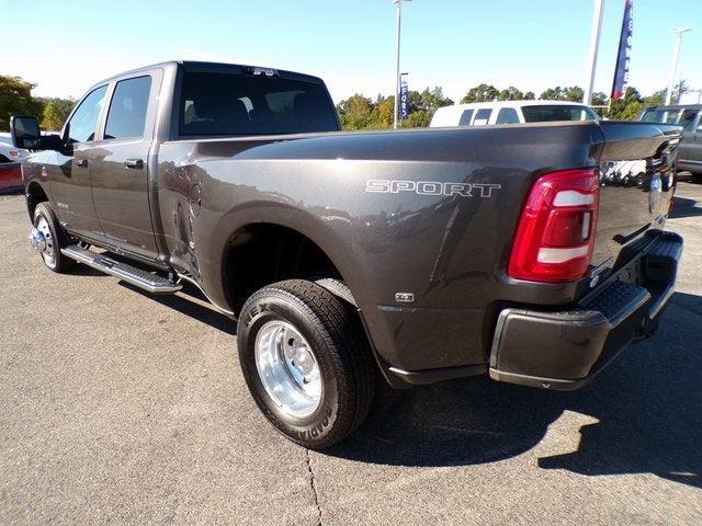 2024 RAM 3500 Big Horn Crew Cab 4x4 8 Box 2024 RAM 3500 Big Horn Crew Cab 4x4 8 Box