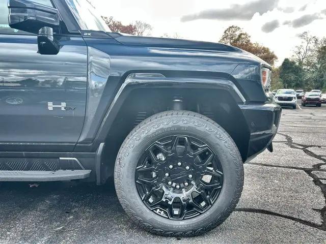 2026 GMC HUMMER EV 2X 4WD