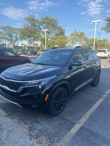 2022 Kia Seltos Nightfall Edition 2022 Kia Seltos Nightfall Edition
