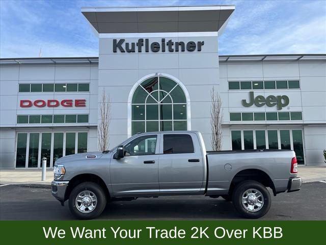 2024 RAM 2500 Tradesman Crew Cab 4x4 64 Box