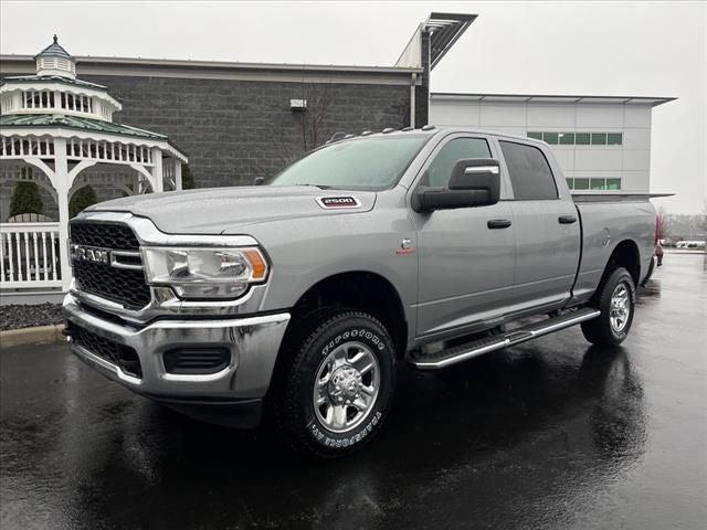 2024 RAM 2500 Tradesman Crew Cab 4x4 64 Box 2024 RAM 2500 Tradesman Crew Cab 4x4 64 Box