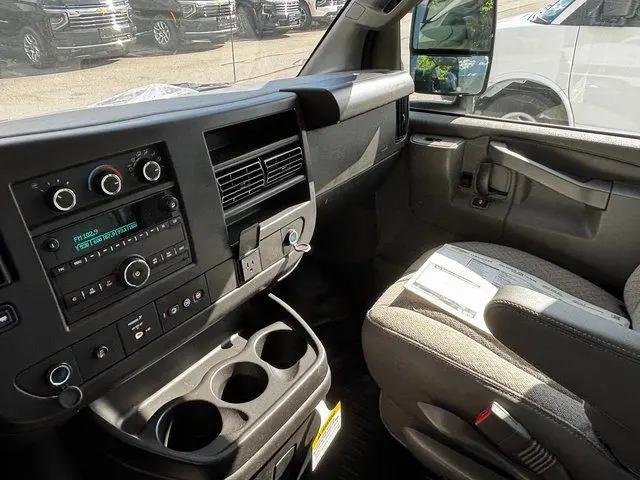 2024 Chevrolet Express Cutaway Work Van