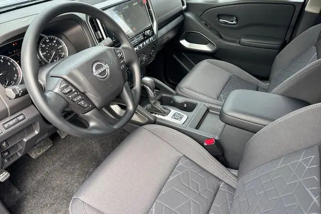2026 Nissan Frontier Crew Cab Long Bed SV 4x4