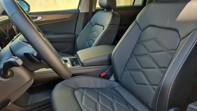 2026 Volkswagen Atlas SE