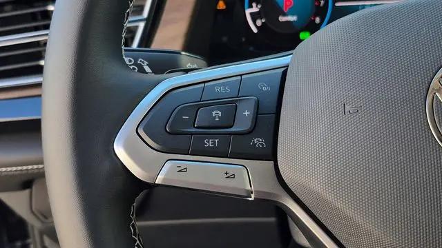 2026 Volkswagen Atlas SE