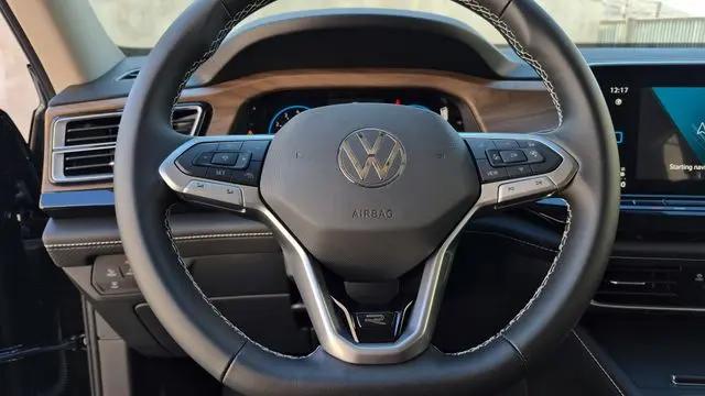 2026 Volkswagen Atlas SE