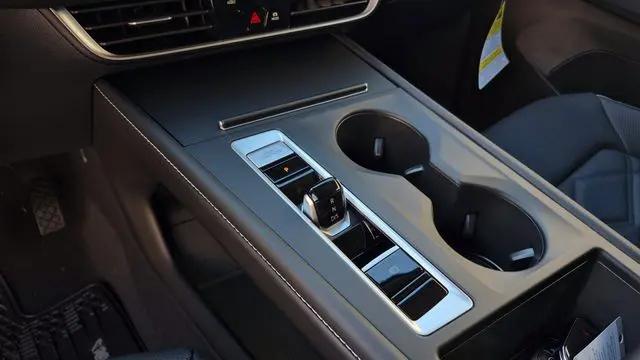 2026 Volkswagen Atlas SE