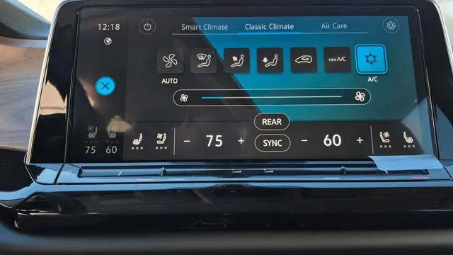 2026 Volkswagen Atlas SE