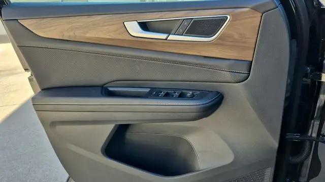 2026 Volkswagen Atlas SE