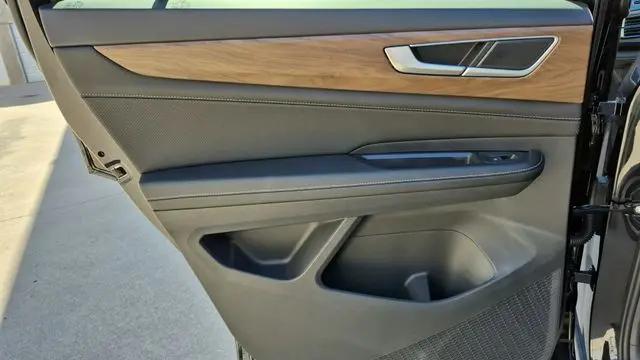 2026 Volkswagen Atlas SE