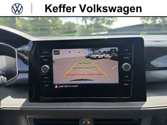 2026 Volkswagen Taos SE Black