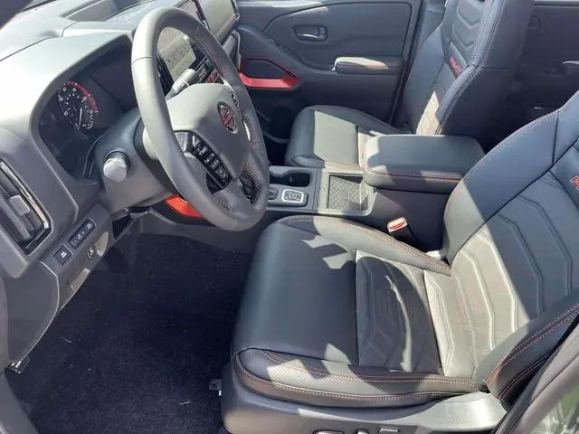 2026 Nissan Frontier Crew Cab Long Bed PRO-4X 4x4