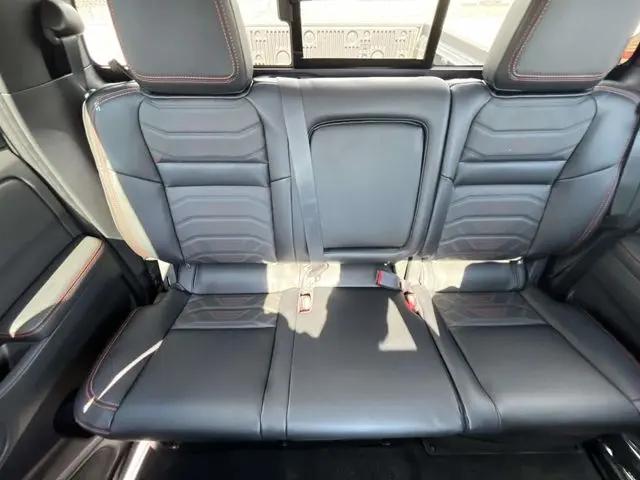 2026 Nissan Frontier Crew Cab Long Bed PRO-4X 4x4