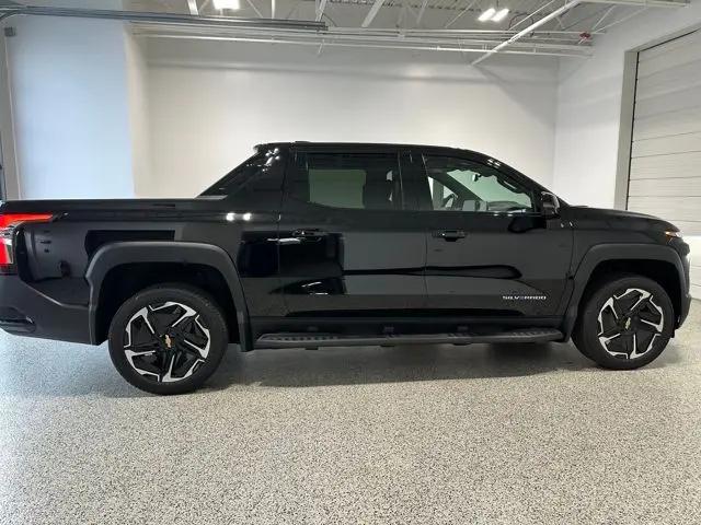 2026 Chevrolet Silverado EV LT - Extended Range 4WD
