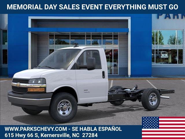 2025 Chevrolet Express Cutaway Work Van