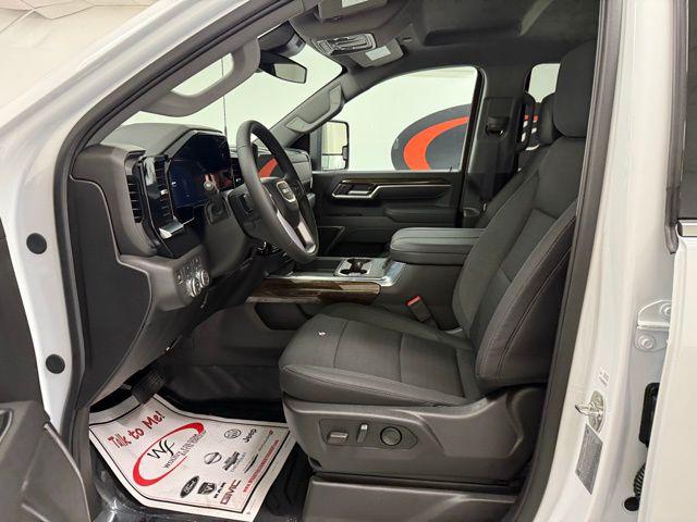 2026 GMC Sierra 3500HD SLE