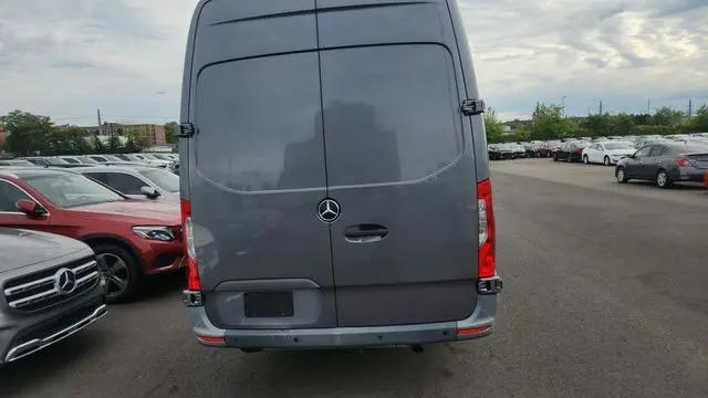 2022 Mercedes-Benz Sprinter 4500 High Roof V6
