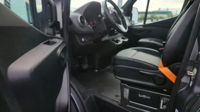 2022 Mercedes-Benz Sprinter 4500 High Roof V6