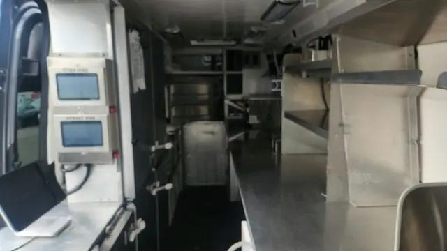 2022 Mercedes-Benz Sprinter 4500 High Roof V6