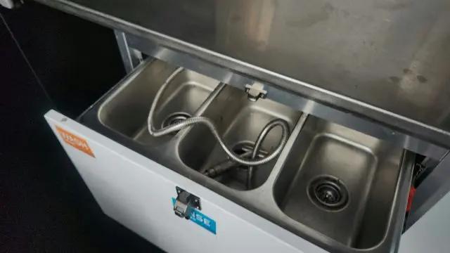 2022 Mercedes-Benz Sprinter 4500 High Roof V6