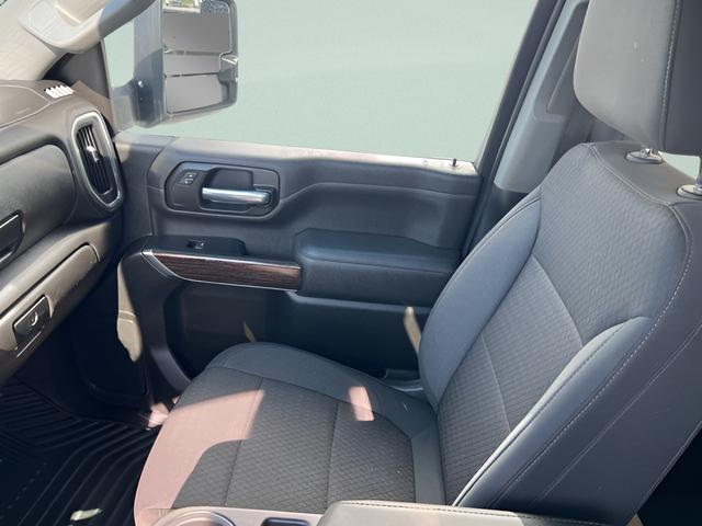 2023 GMC Sierra 3500HD 4WD Crew Cab Standard Bed SLE
