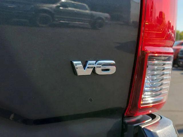 2023 Toyota Tacoma SR V6